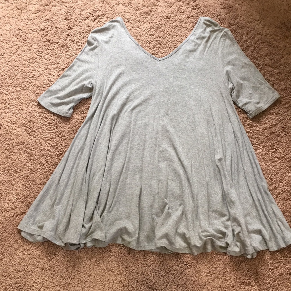 Chelsea & Theodore Tunics - Picture 3 of 3